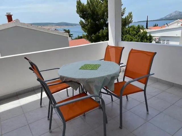 Rubis Διαμέρισμα Rovanjska