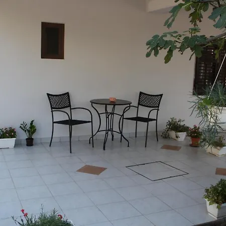 Rubis Apartmán *